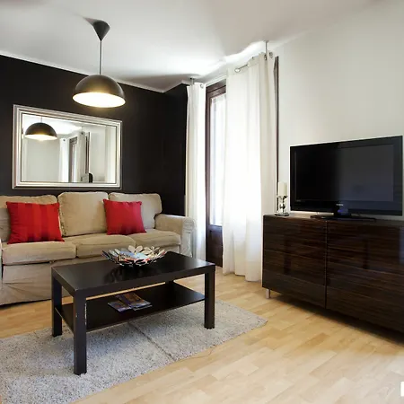 Apartment Espai Paralel Barcelona
