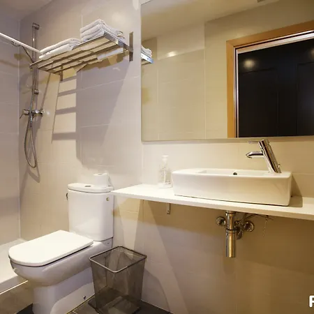 Espai Paralel Apartment