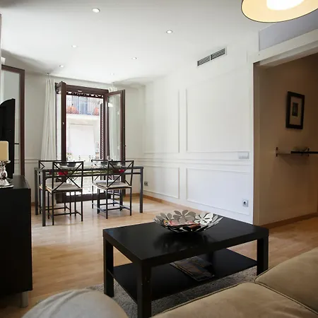 Espai Paralel Apartment