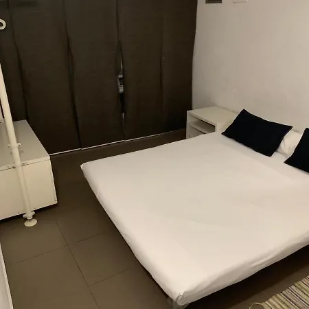 Espai Paralel Apartment
