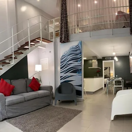 Espai Paralel Apartment Barcelona
